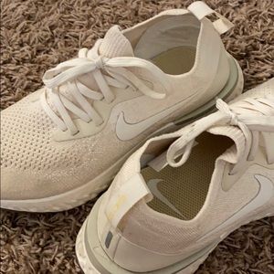 Nike Epic React Flyknit AQ0070 201 Light Cream